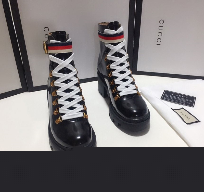 G*u*i boots
